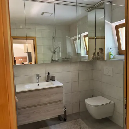 Cozy Mountain Near Kranjska Gora Hébergement de vacances