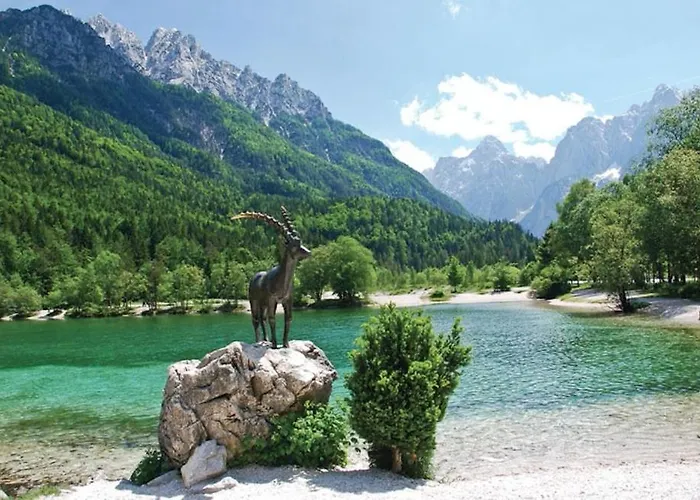 Cozy Mountain Near Kranjska Gora גוזד מרטולז'ק