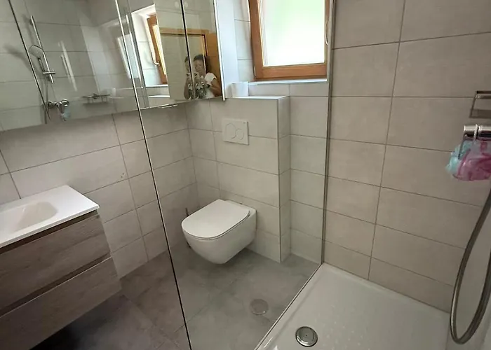 Cozy Mountain Near Kranjska Gora בית נופש